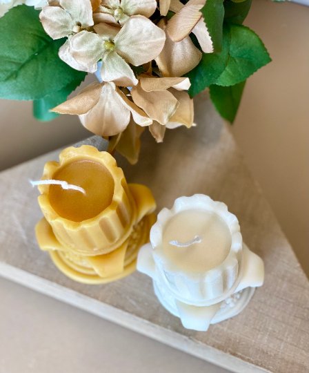 Romano Sculptural Pillar Soy Candle