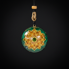 Malachite Pendant Close-up